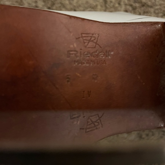 Riedell 910 LS Womens Figure Skates, size 5 Medium - Picture 8 of 9